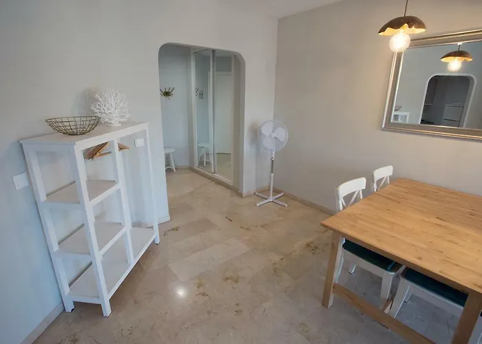 Matchroom 69. Matchroom Country Club. Hotel